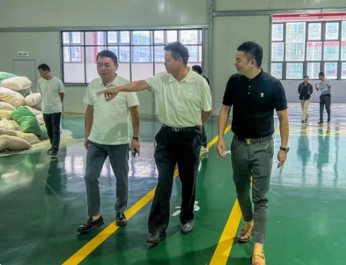 许昆贞同志调研福建阳竹科技：点赞“以竹代塑”技术引领绿色变革