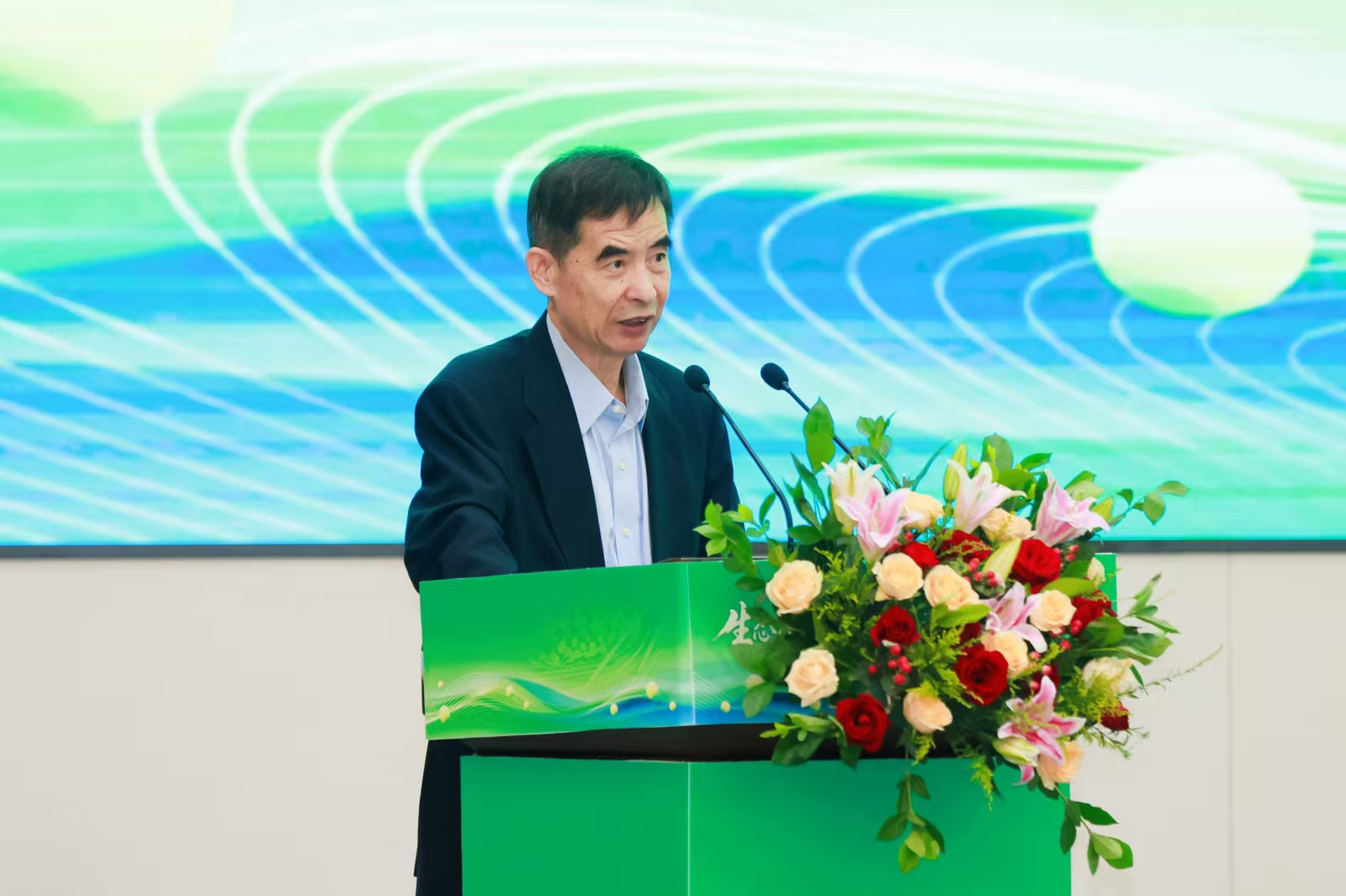 孙照华副理事长出席新疆第四届油莎豆产业发展论坛暨技术成果发布会并致辞