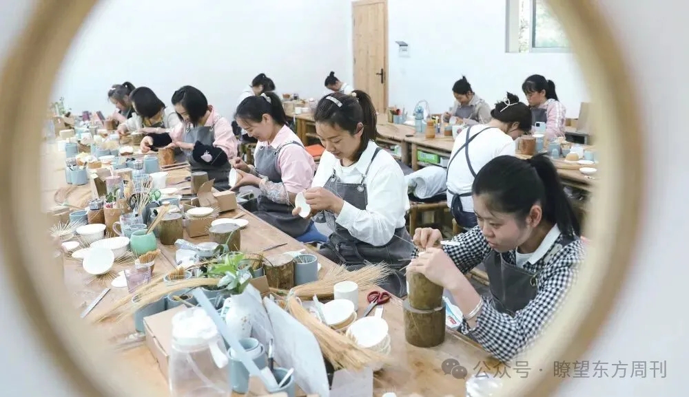 “以竹代塑”产业未来可期——专访国际竹藤中心研究员、国际木材科学院院士王戈 “以竹代塑”产业未来可期——专访国际竹藤中心研究员、国际木材科学院院士王戈