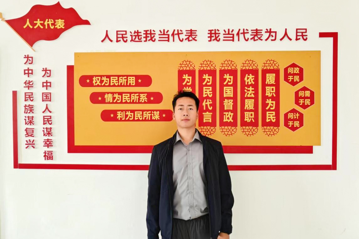 学生的成才之路 | 欧世发:青春归乡土 实干筑振兴 扎根基层的乡村“领头雁” 学生的成才之路 | 欧世发:青春归乡土 实干筑振兴 扎根基层的乡村“领头雁”