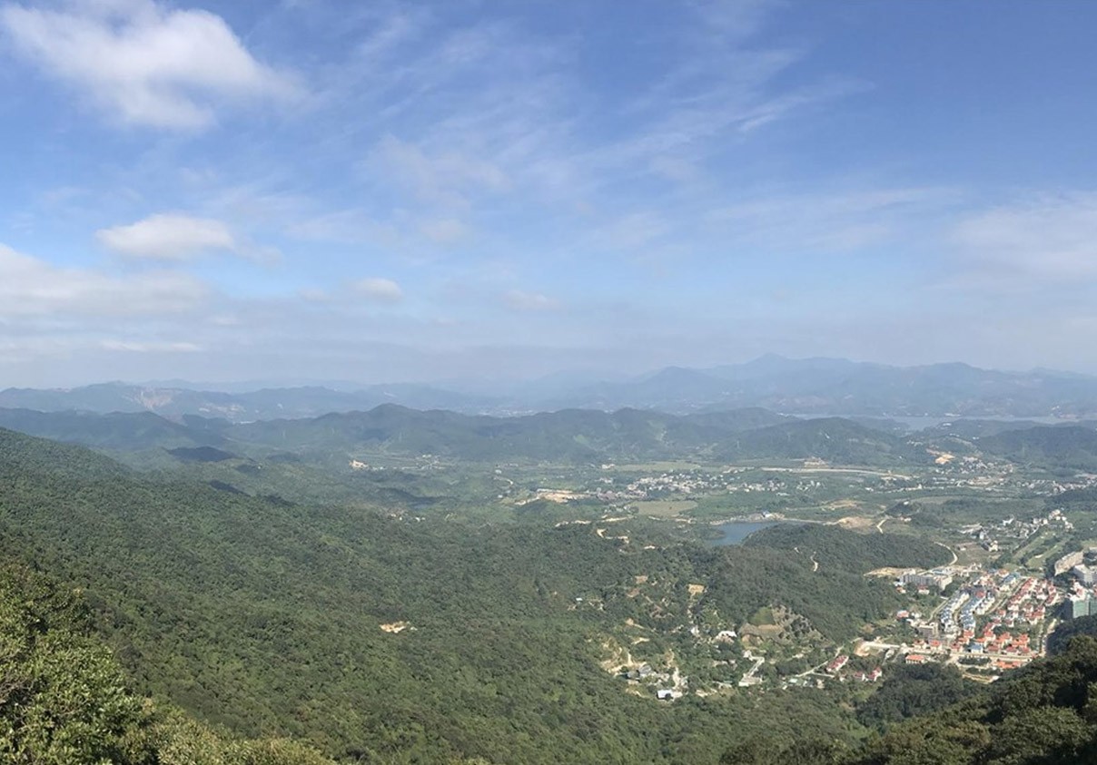 原始山野